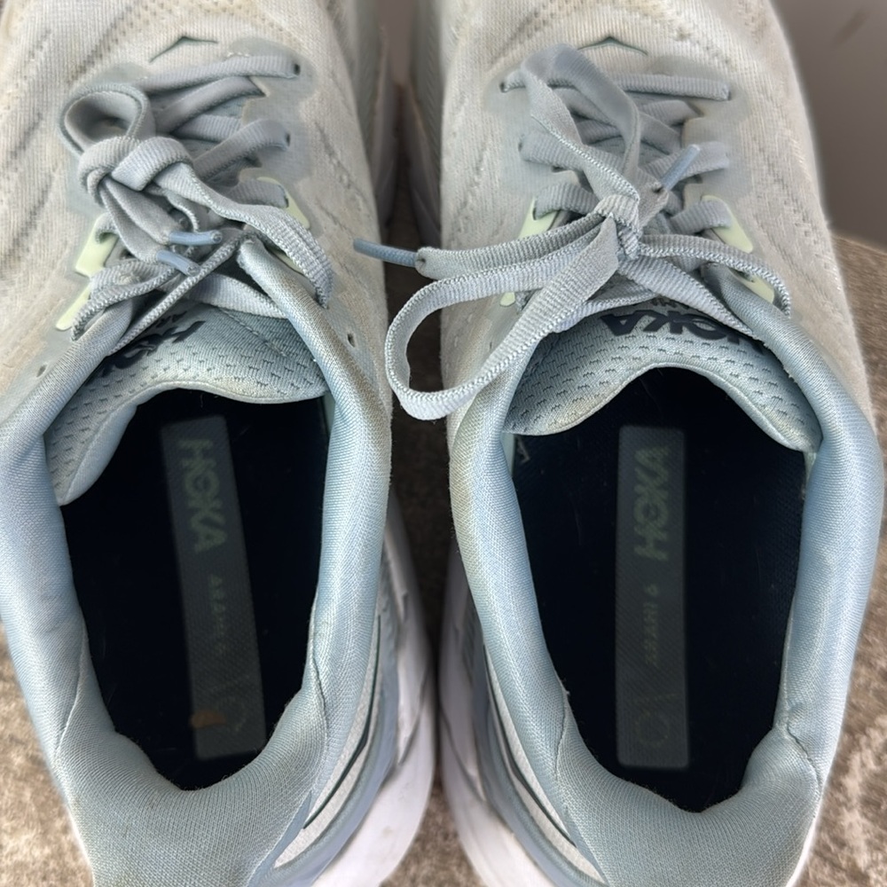 Hoka Arahi 6 women’s size 9.5B walking running gym workout white shoe blue - Picture 7 of 9